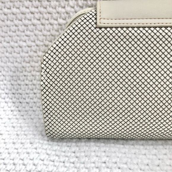 Whiting & Davis White Sequin Mesh Vintage Top Flap Accordion Clutch Crossbody - Picture 8 of 13
